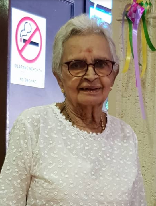 RATNA KUMARI K R PILLAI @ MRS. RAVI