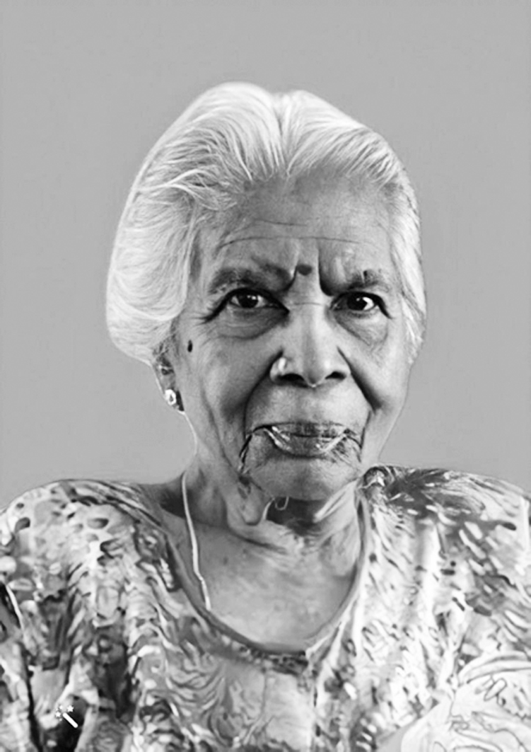 Mdm Alli Pavadai Padaiyatchi
