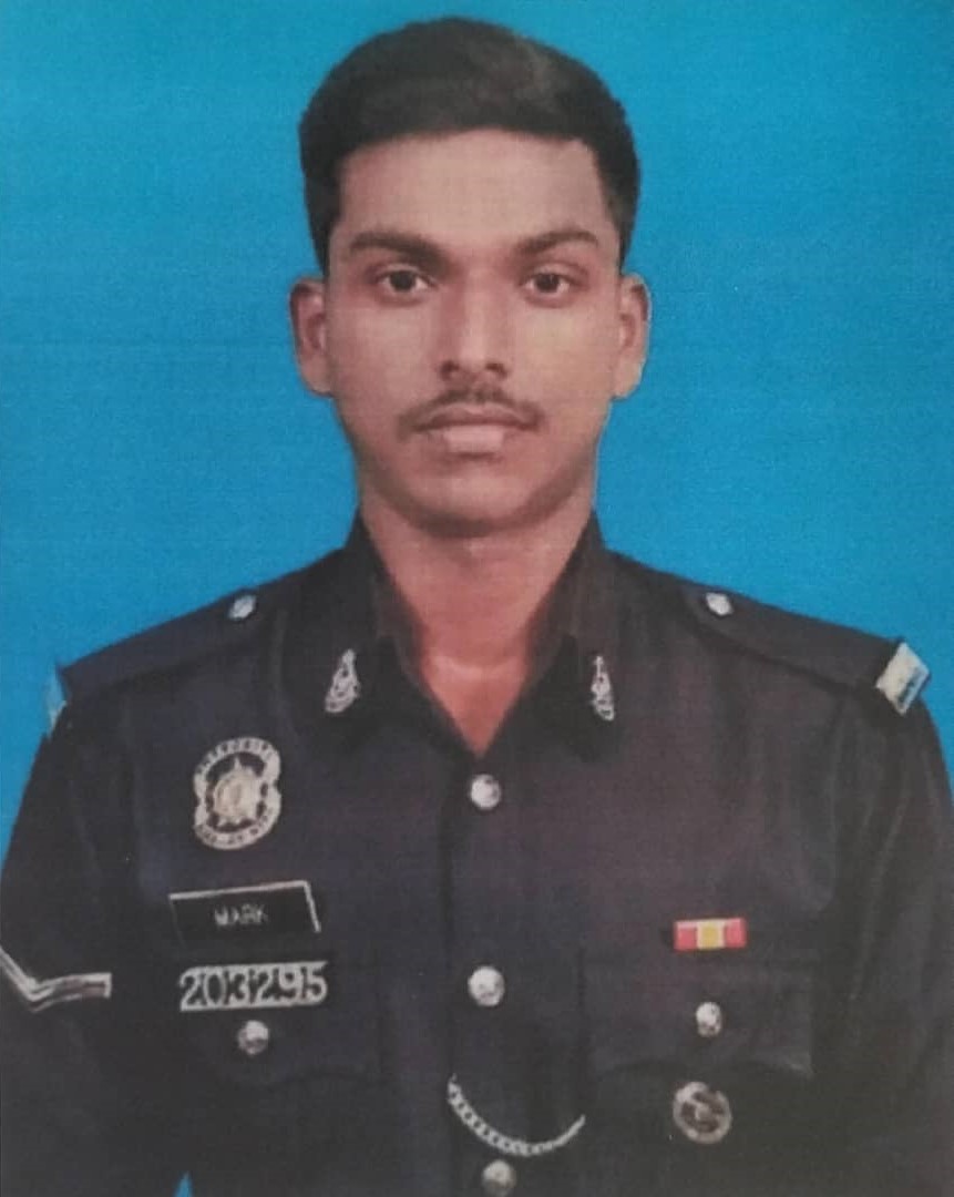 L/KP MARK KUMAR A/L ELILMARAN