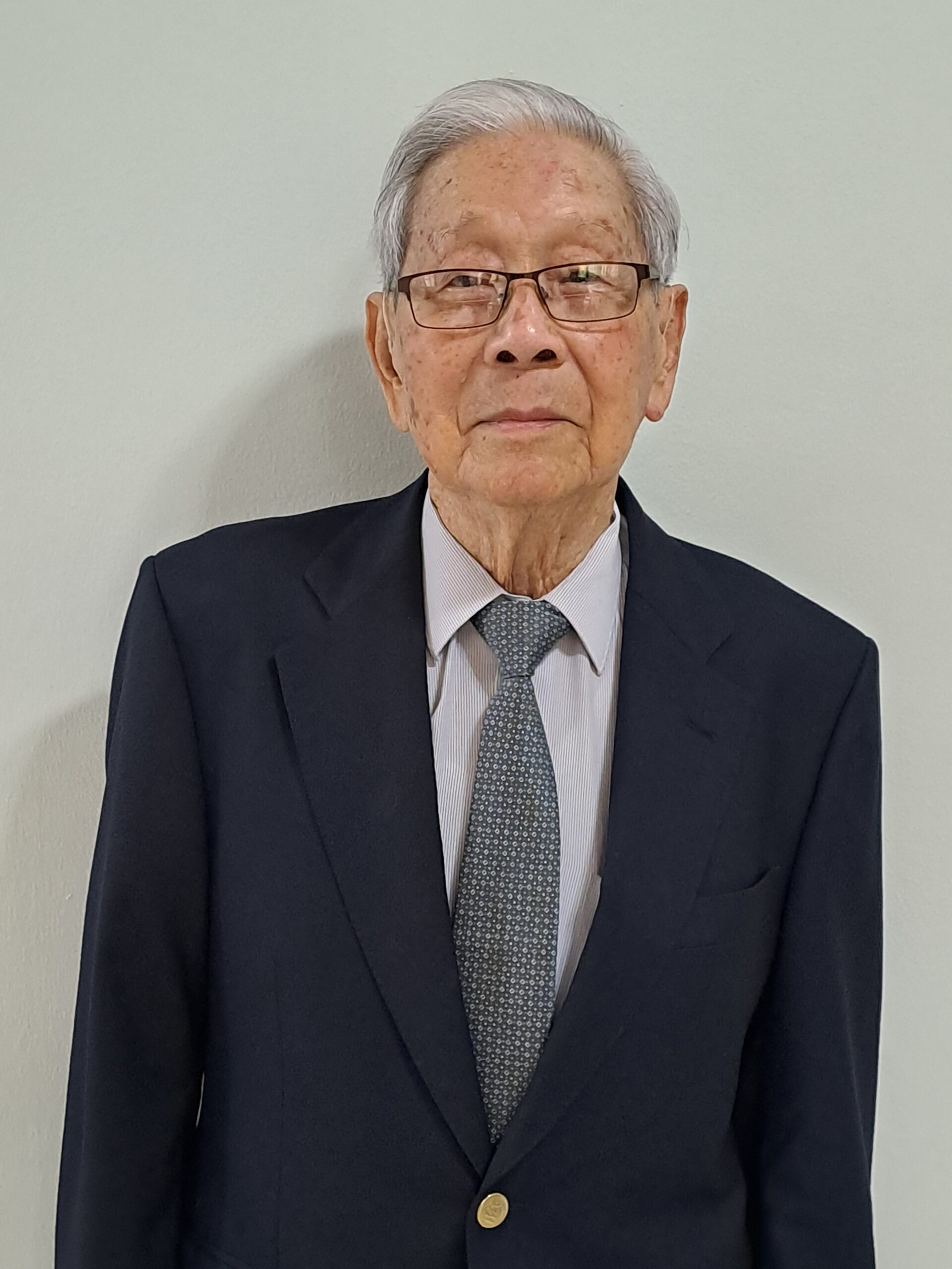 MR CHAN HUA ENG R OBE