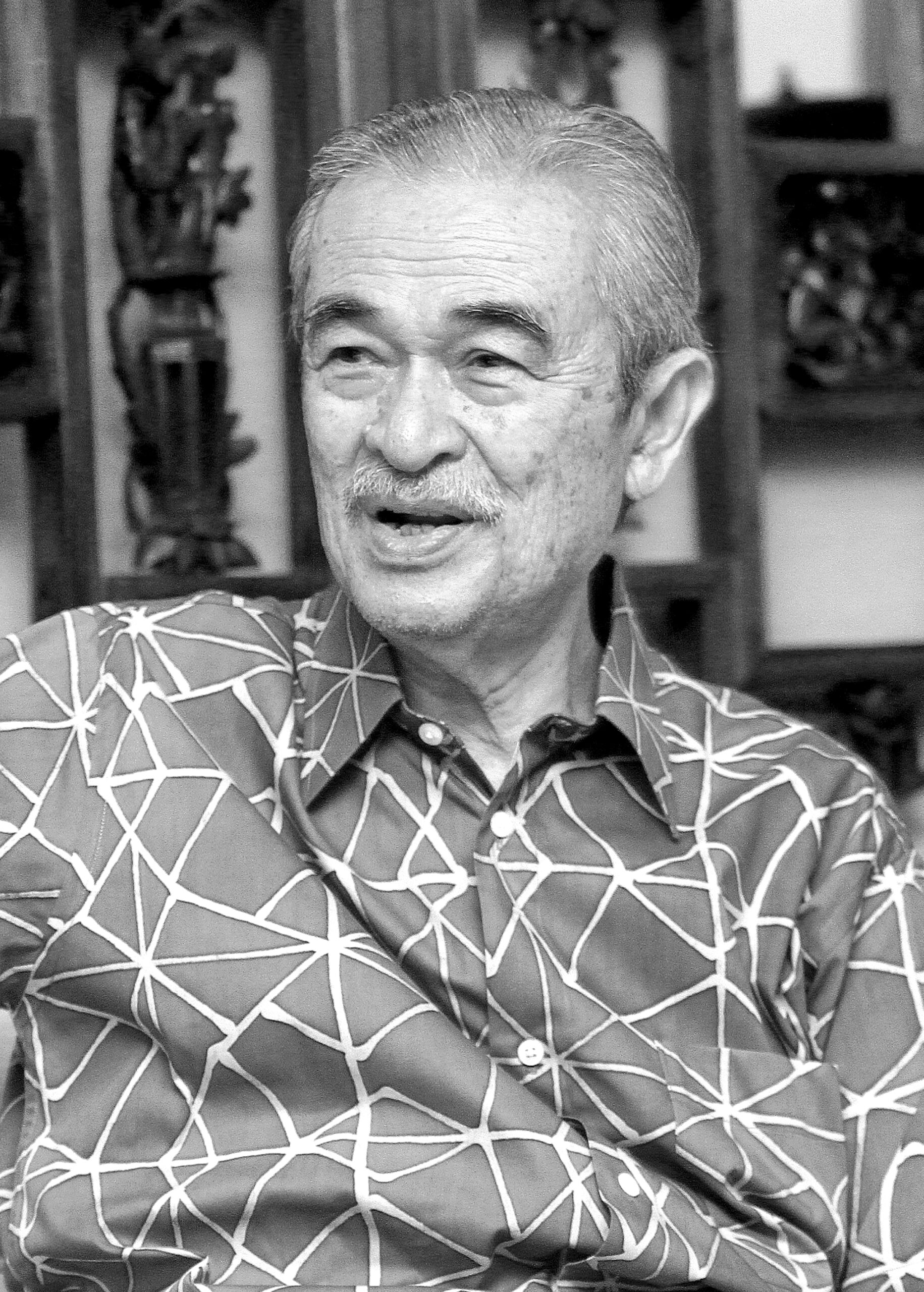 TUN ABDULLAH AHMAD BADAWI