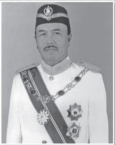 YABHG TUN DATUK SERI PANGLIMA HAJI AHMADSHAH BIN ABDULLAH (1946 - 2025)